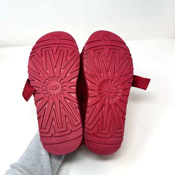 UGG Fluffita Platform Slide Slippers Womens 6 Red Shearling Fuzzy - Picture 6 of 8
